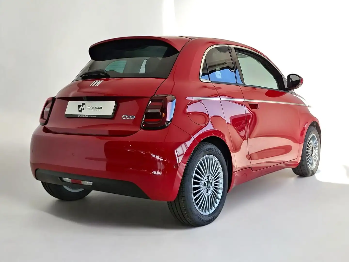 Fiat 500 42kWh 3+1 118pk Aut PDC CAMERA LMV CARPLAY 3+1 Rood - 2