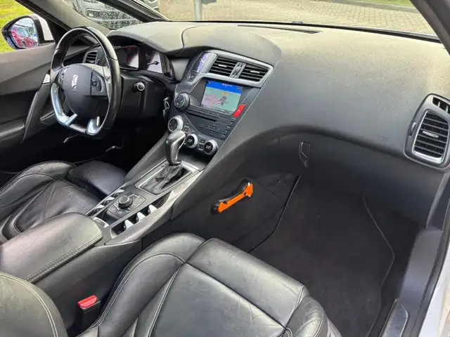 Citroen DS5 view 9