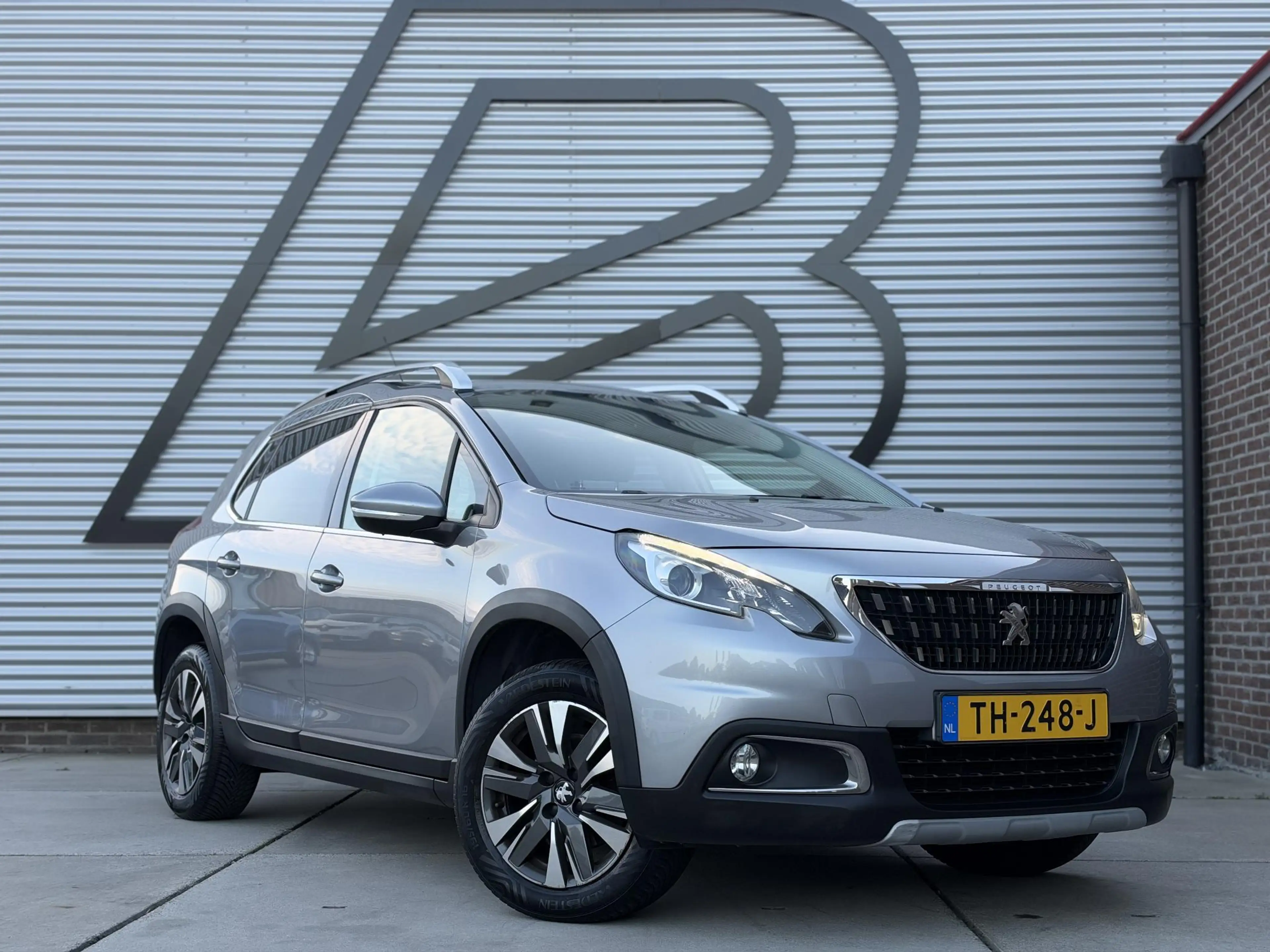 Peugeot 2008 1.2 PureTech Allure Navi|Camera|Carplay|Clima|Trek — photo 7