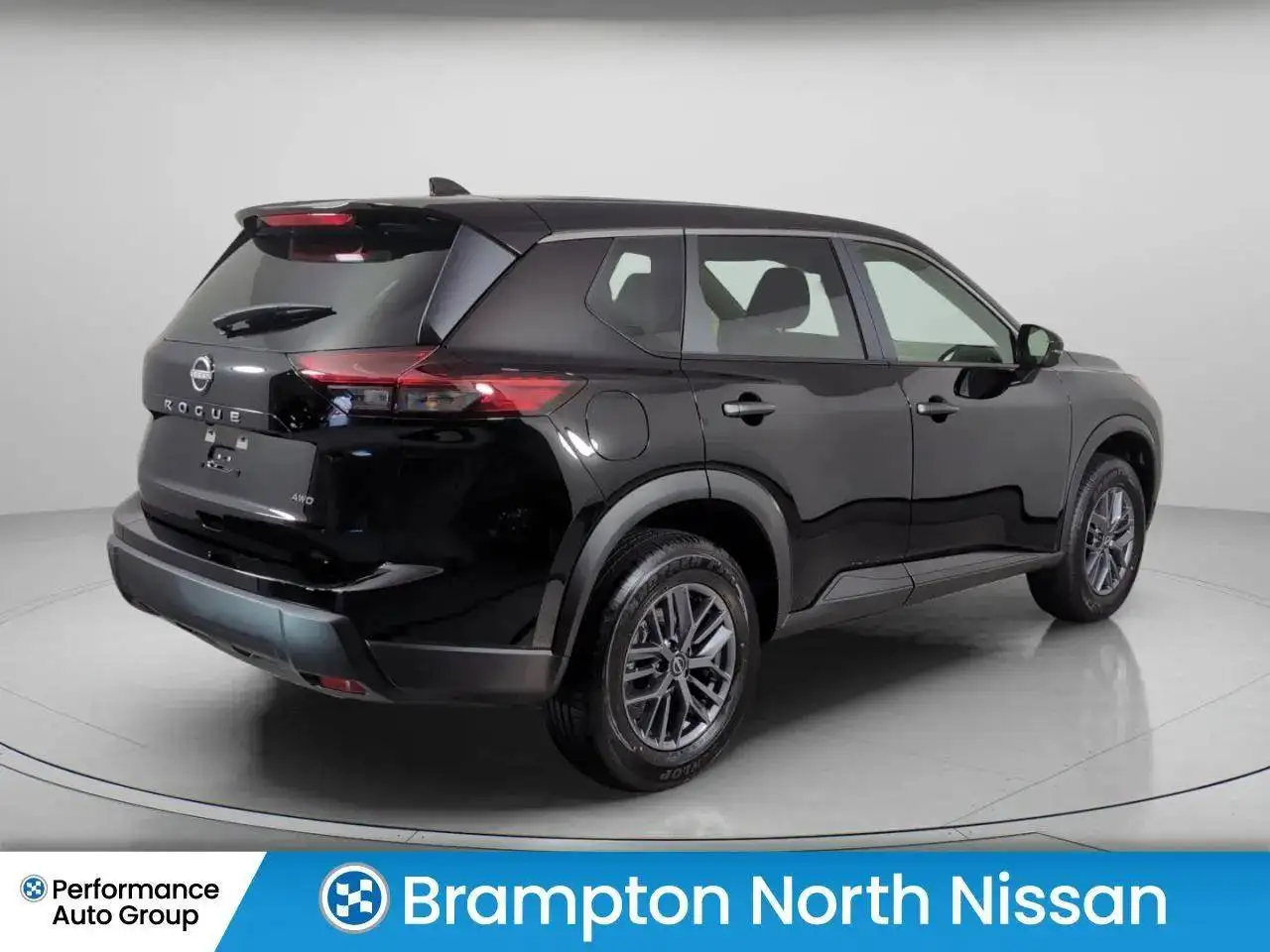 Nissan Rogue fotografie Nissan Rogue