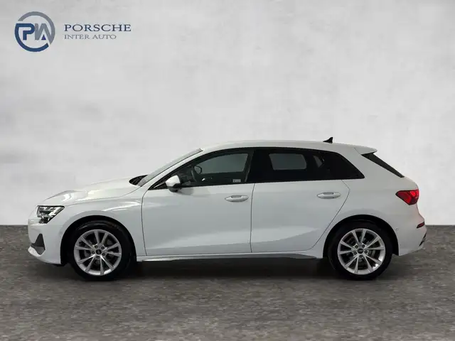 Audi A3 view 3