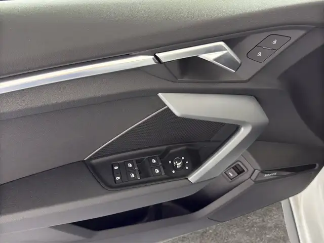 Audi A3 view 14