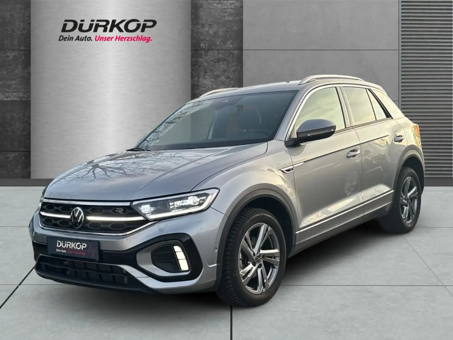 Volkswagen T-Roc R-Line 1.5 TSI Sportpaket Navi Digitales Cockpit M Plateado - 1