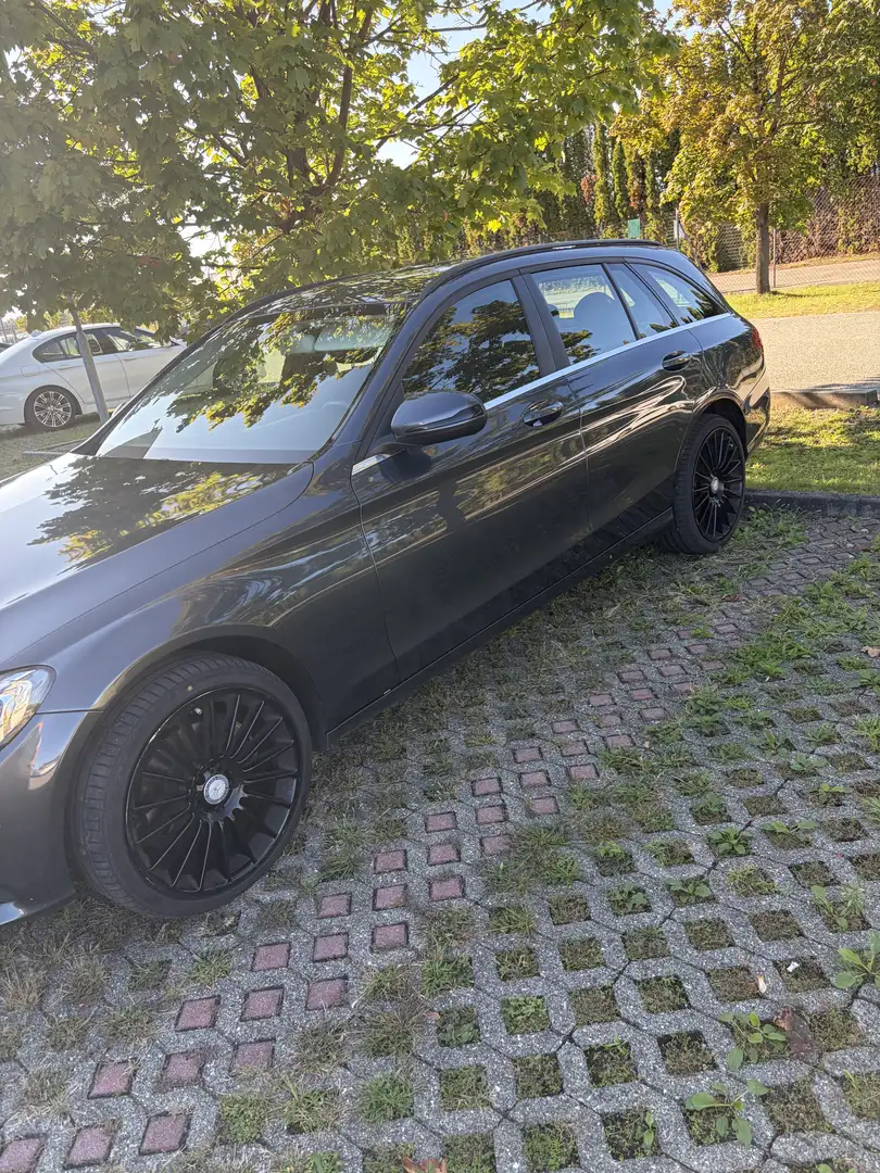 Mercedes-Benz CE 220 - 2