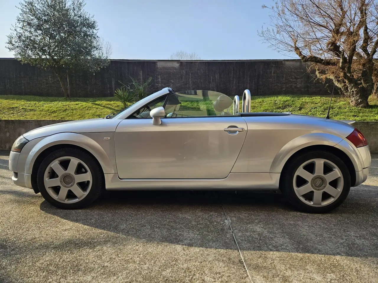 Audi TT Roadster 1.8t, foto 3