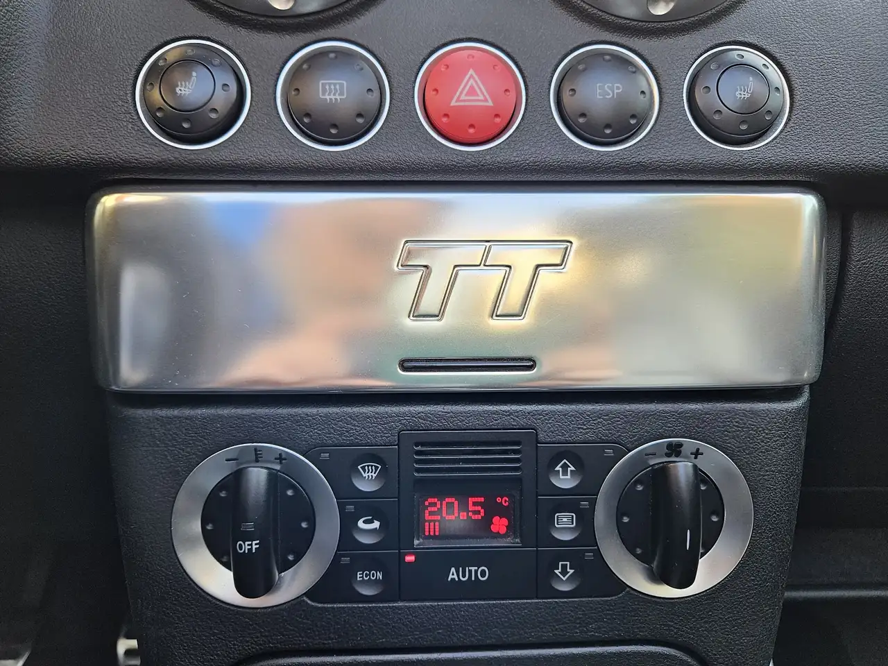 Audi TT Roadster 1.8t, foto 11
