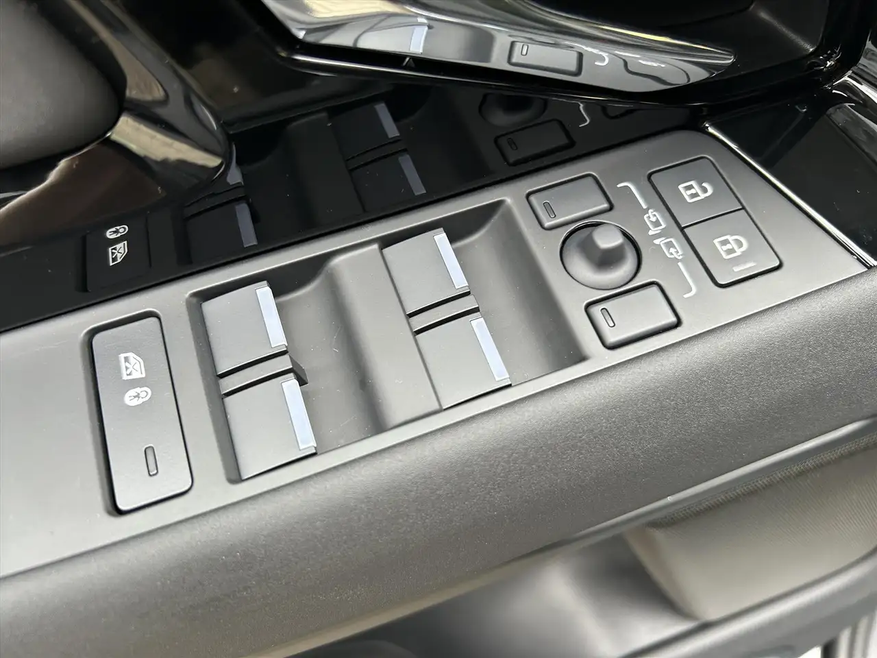 Land Rover Range Rover Evoque 2026 — фото 10