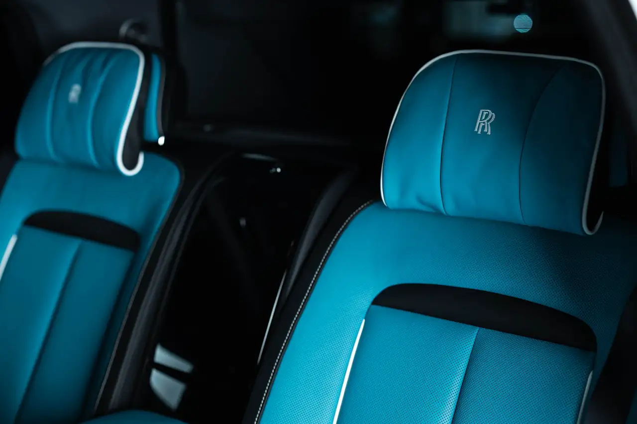 Rolls-Royce Cullinan снимка Rolls-Royce Cullinan