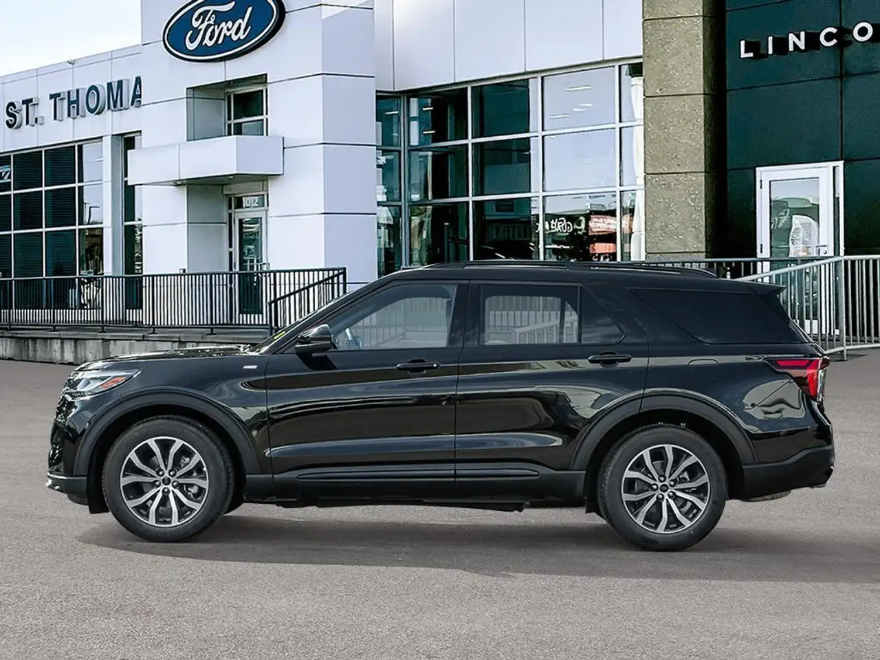 Ford Explorer снимка Ford Explorer