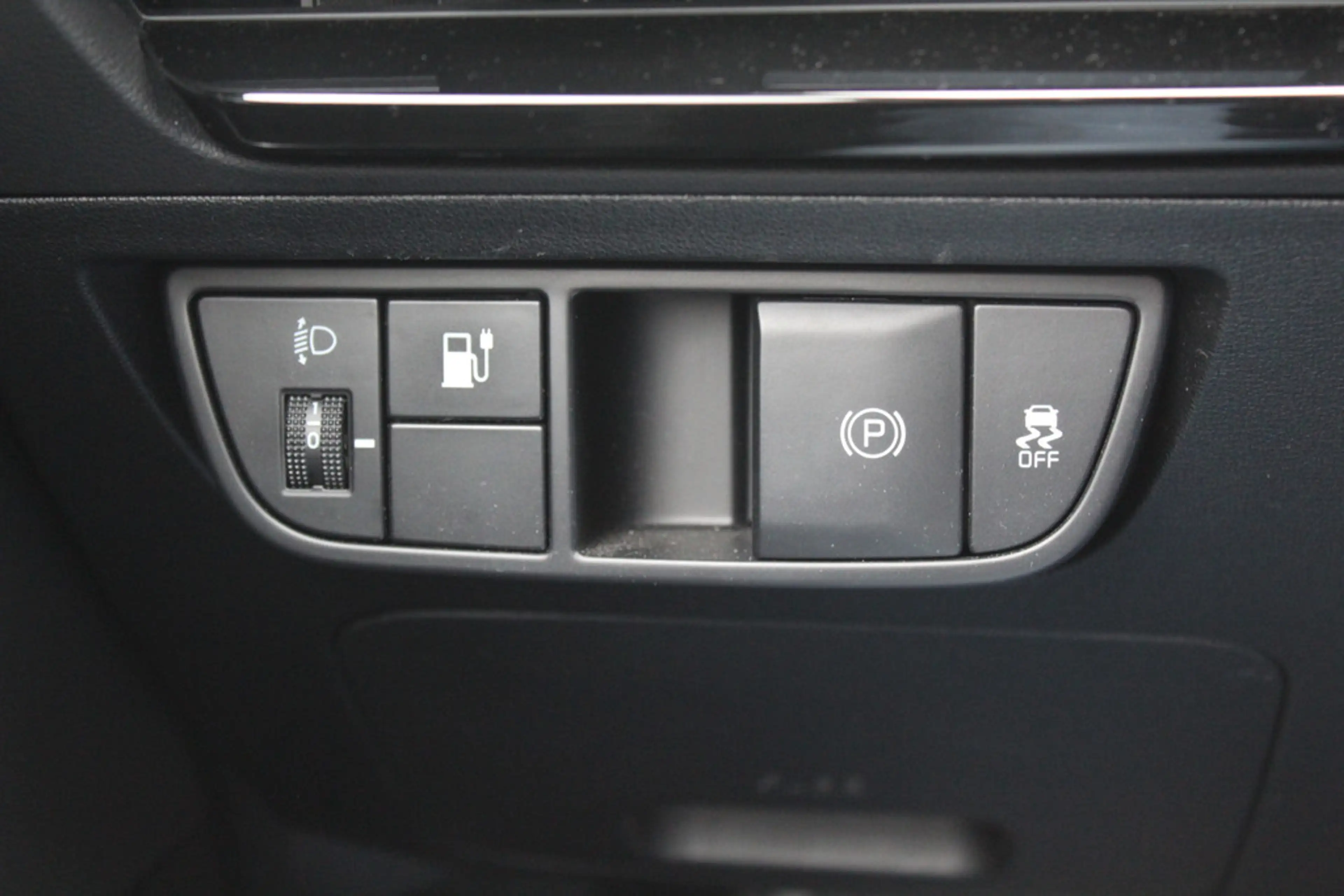 Kia EV6 Light Edition 58 kWh / SOH 100% / Camera / Navigat — photo 20
