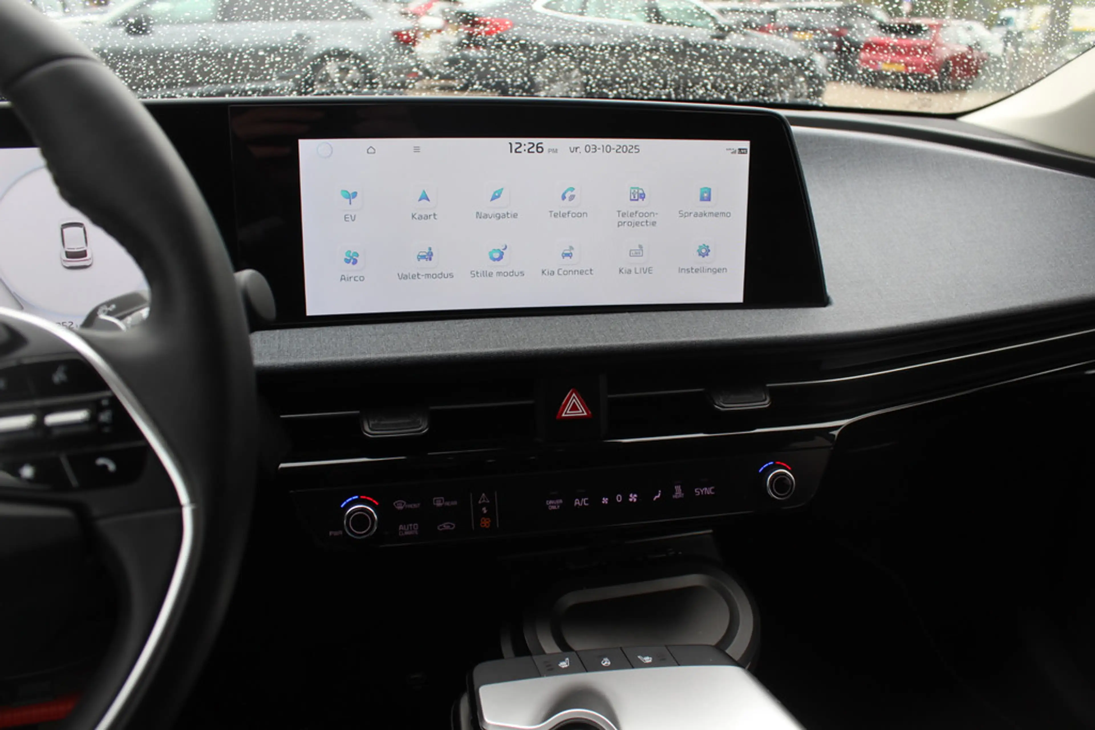 Kia EV6 Light Edition 58 kWh / SOH 100% / Camera / Navigat — photo 8