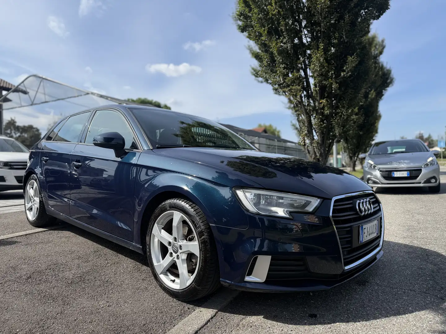 Audi A3 Sportback 1.4 tfsi Design 150cv s-tronic EURO6 Blu/Azzurro - 1