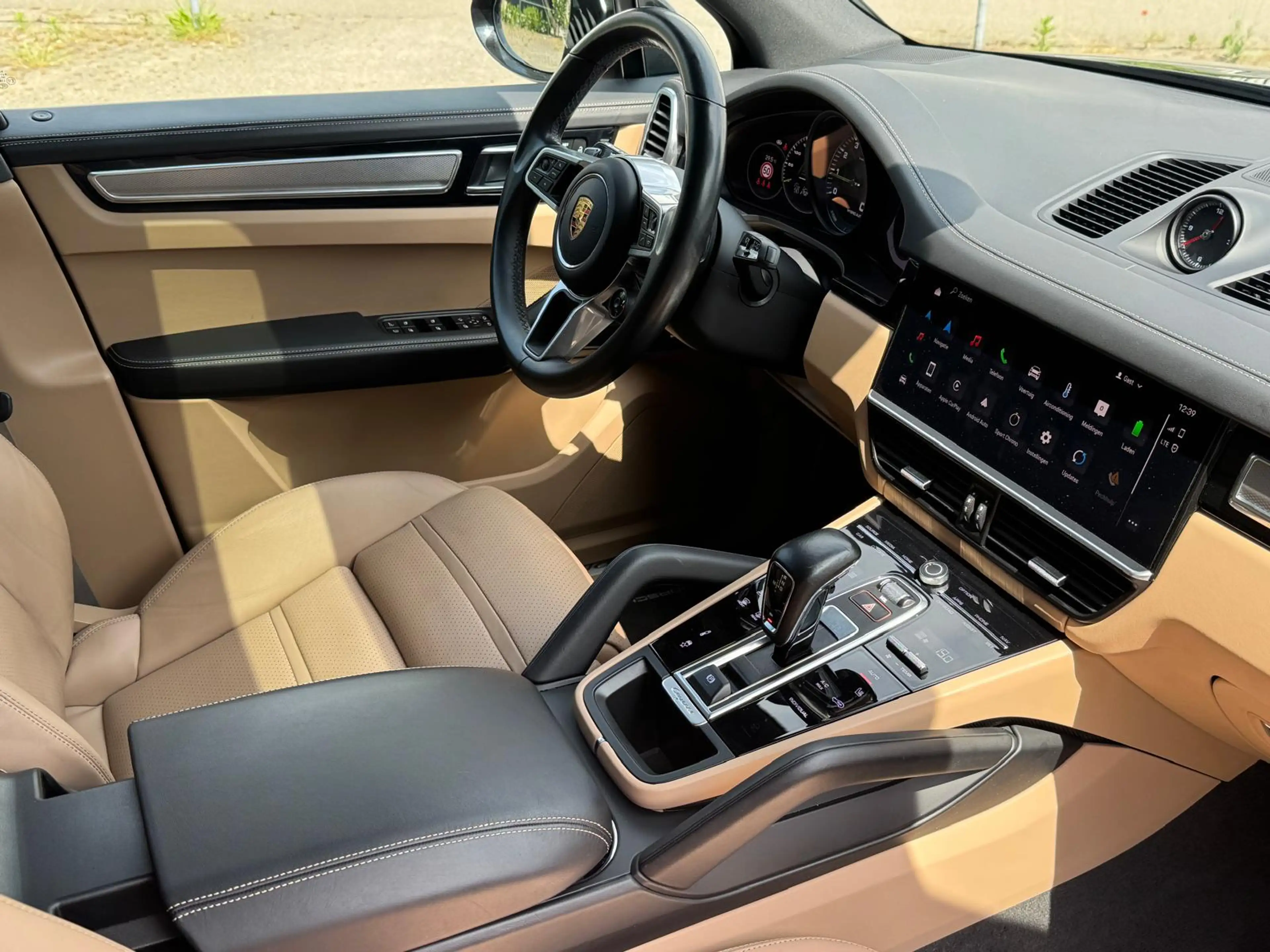 Porsche Cayenne 3.0 E-Hybrid Platinum Edition | PANORAMADAK | TREK — photo 15