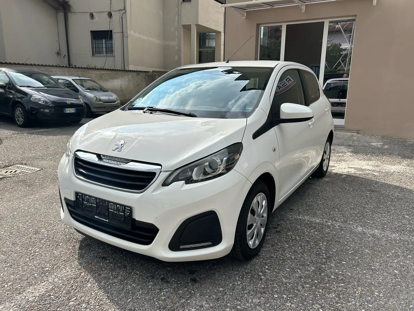 Peugeot 108 5p 1.0 vti Active E6 Blanco - 2