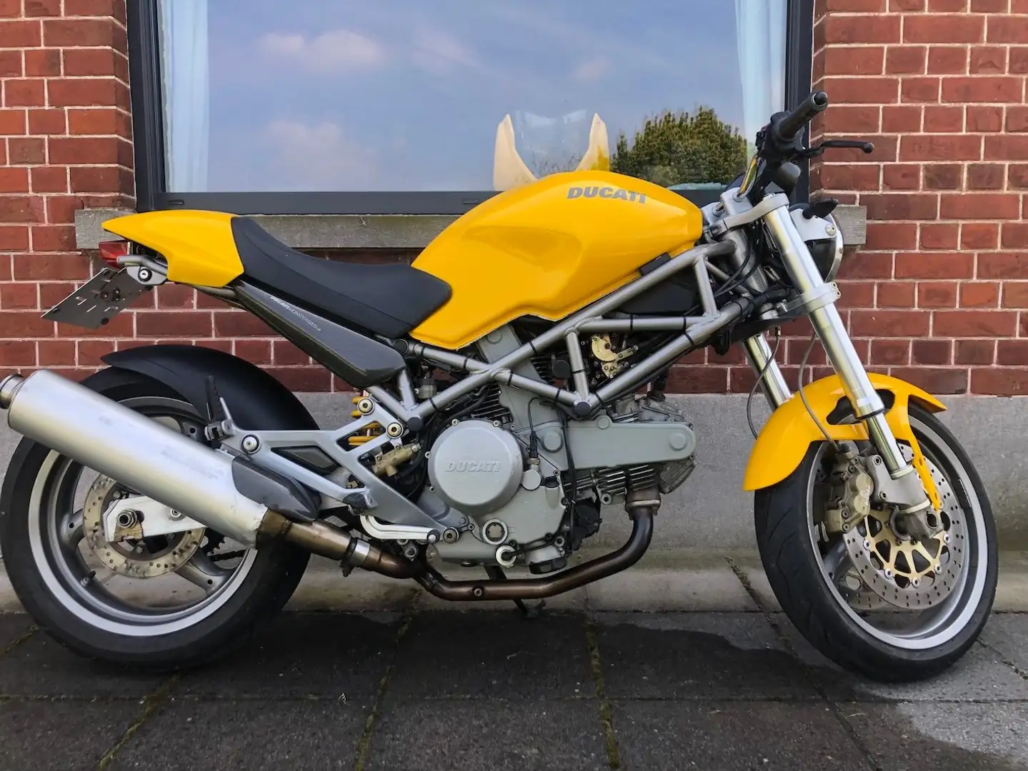 Ducati Monster 620 Geel - 1