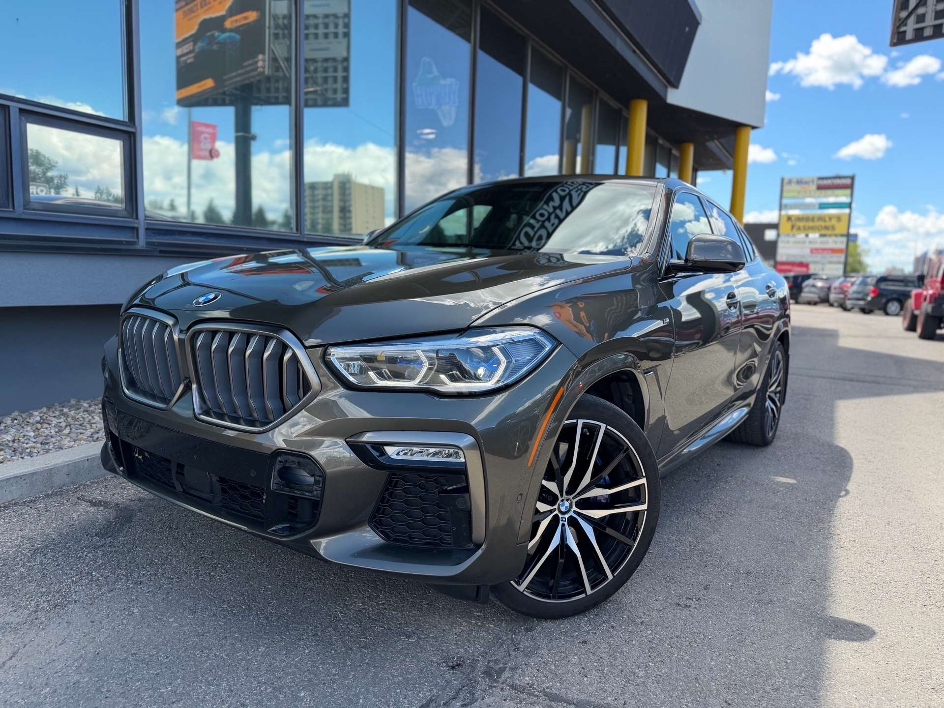 2020 BMW X6 M50i Sports