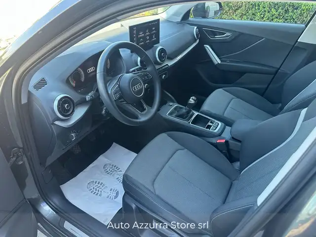 Audi Q2 view 6