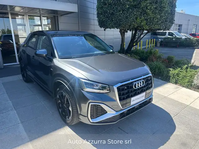 Audi Q2 view 2