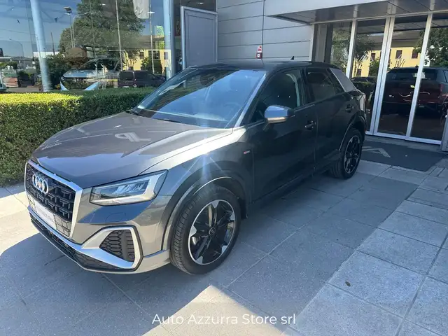 Audi Q2 main image