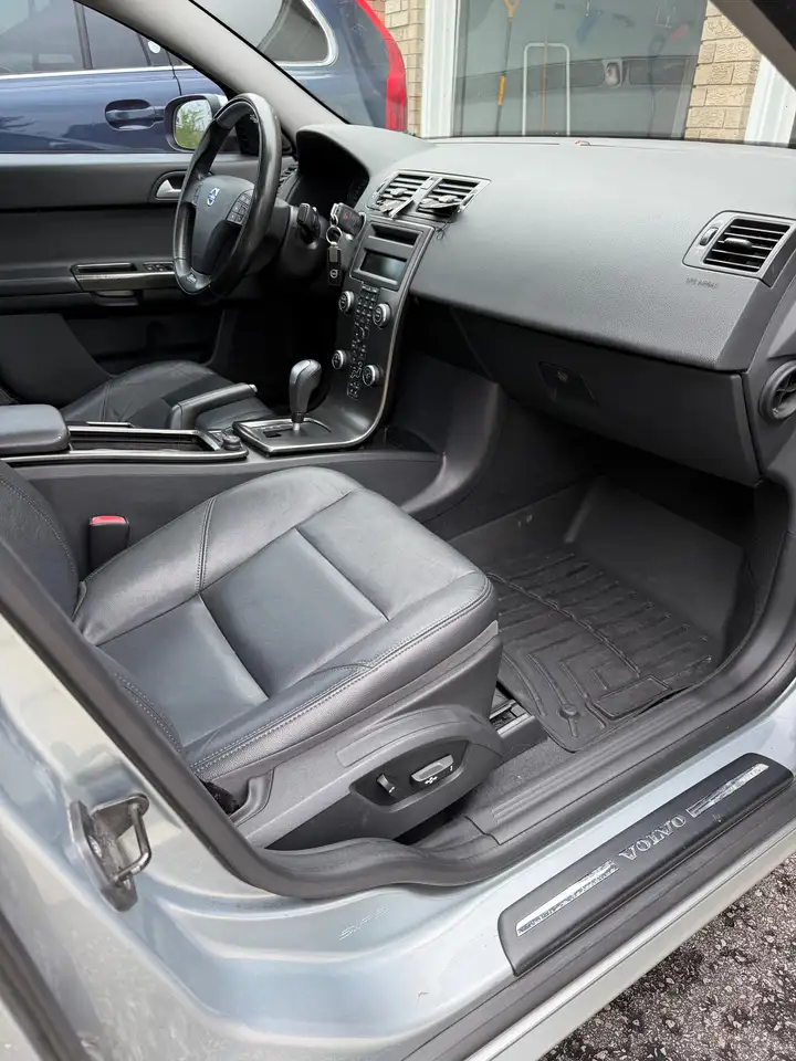 Volvo S40 снимка Volvo S40