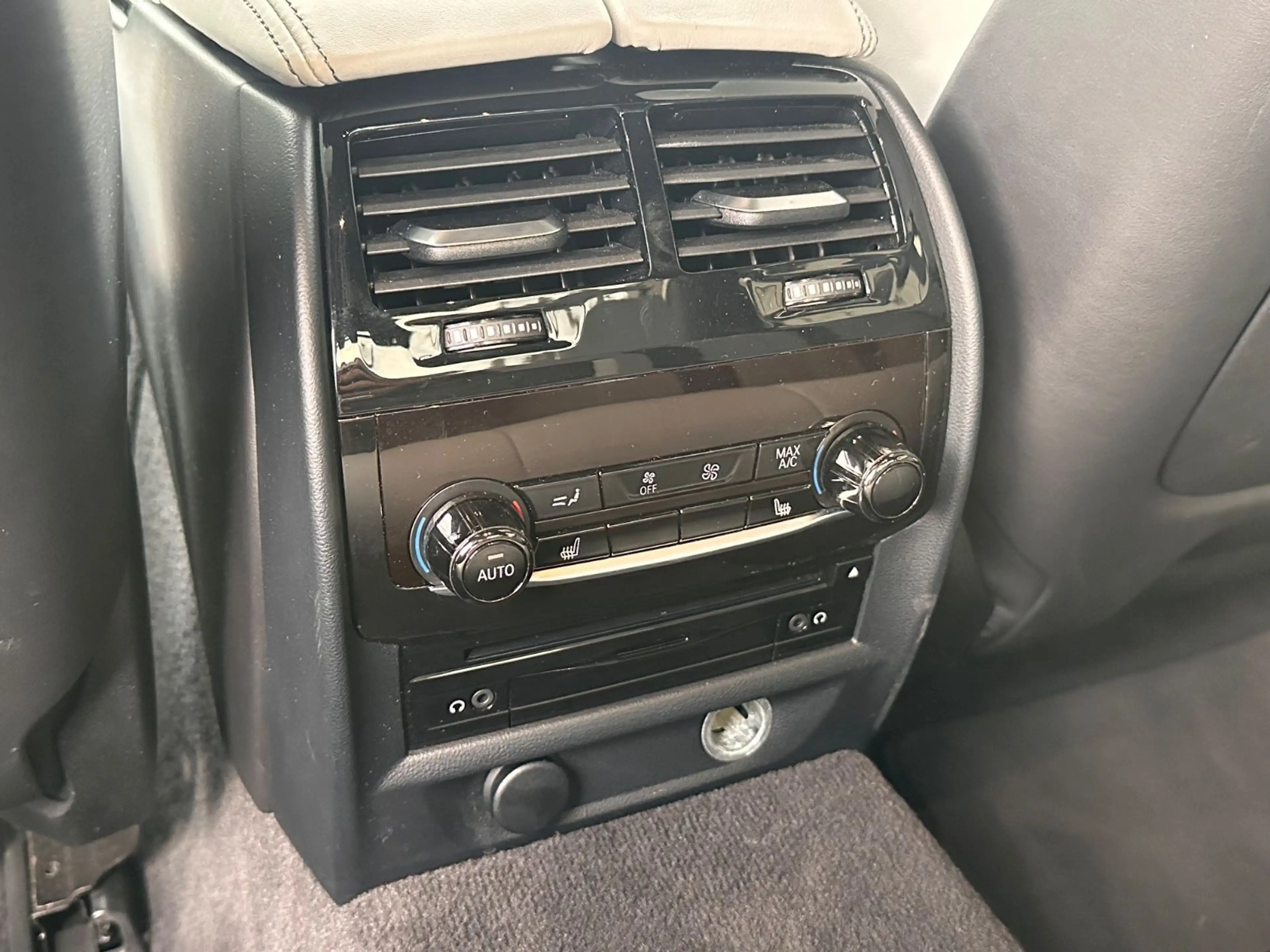 BMW M5 Limousine xDrive/SPORT-ABG/DEUTSCHES-FAHRZEUG — photo 19
