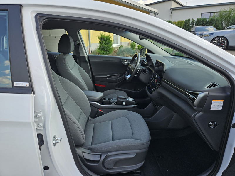 Hyundai IONIQ Ioniq Trend Elektro*SOH 100%*1 Hand*Navi* — photo 11