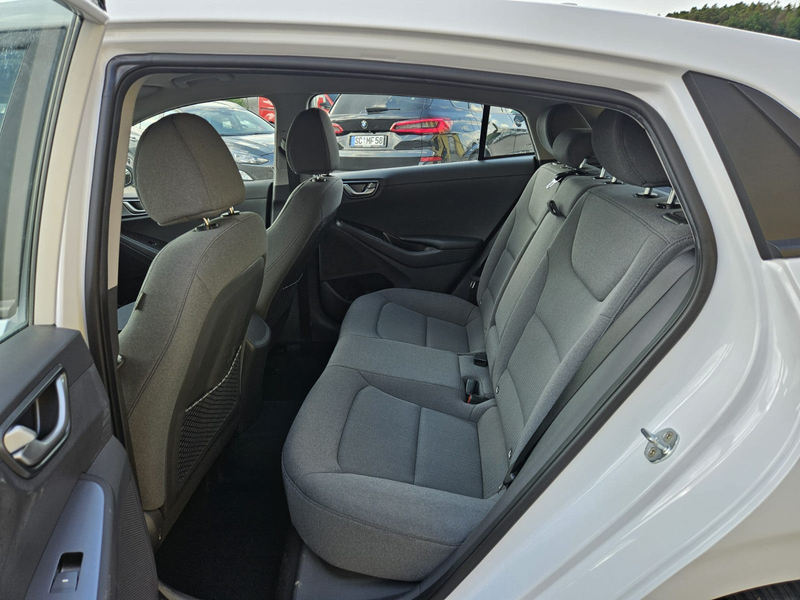 Hyundai IONIQ Ioniq Trend Elektro*SOH 100%*1 Hand*Navi* — photo 12
