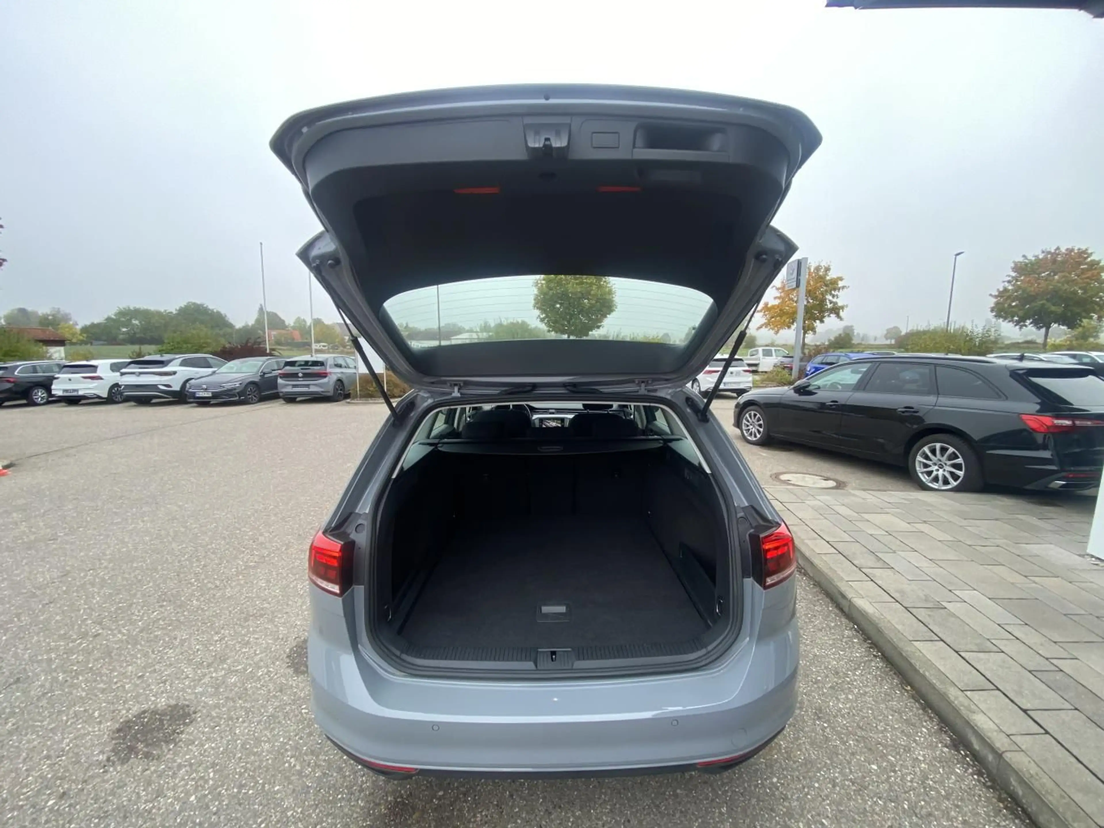 Volkswagen Passat Variant 1.5 TSI BUSINESS-PAKET+APP-CONNEC — photo 15