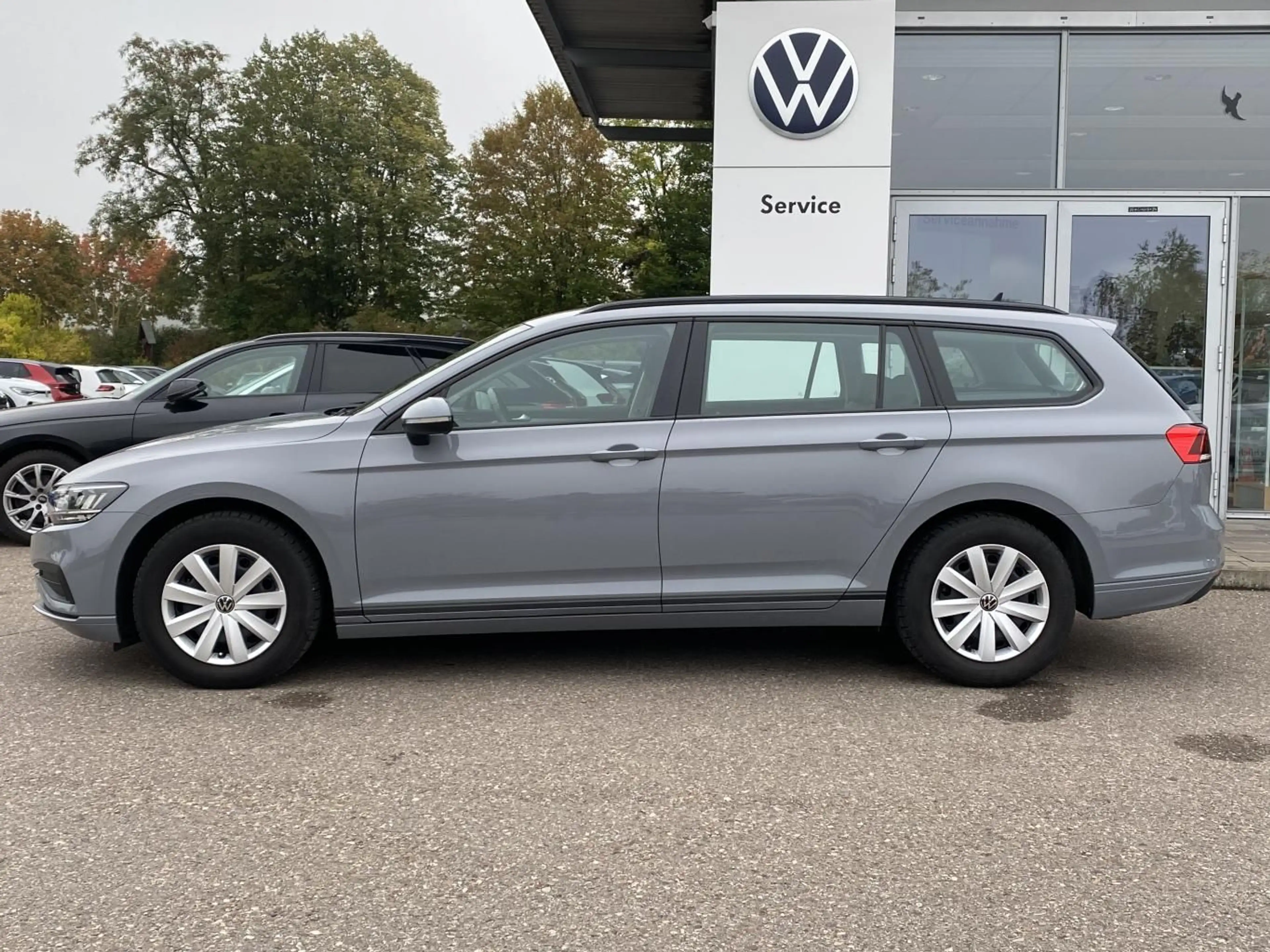 Volkswagen Passat Variant 1.5 TSI BUSINESS-PAKET+APP-CONNEC — photo 2