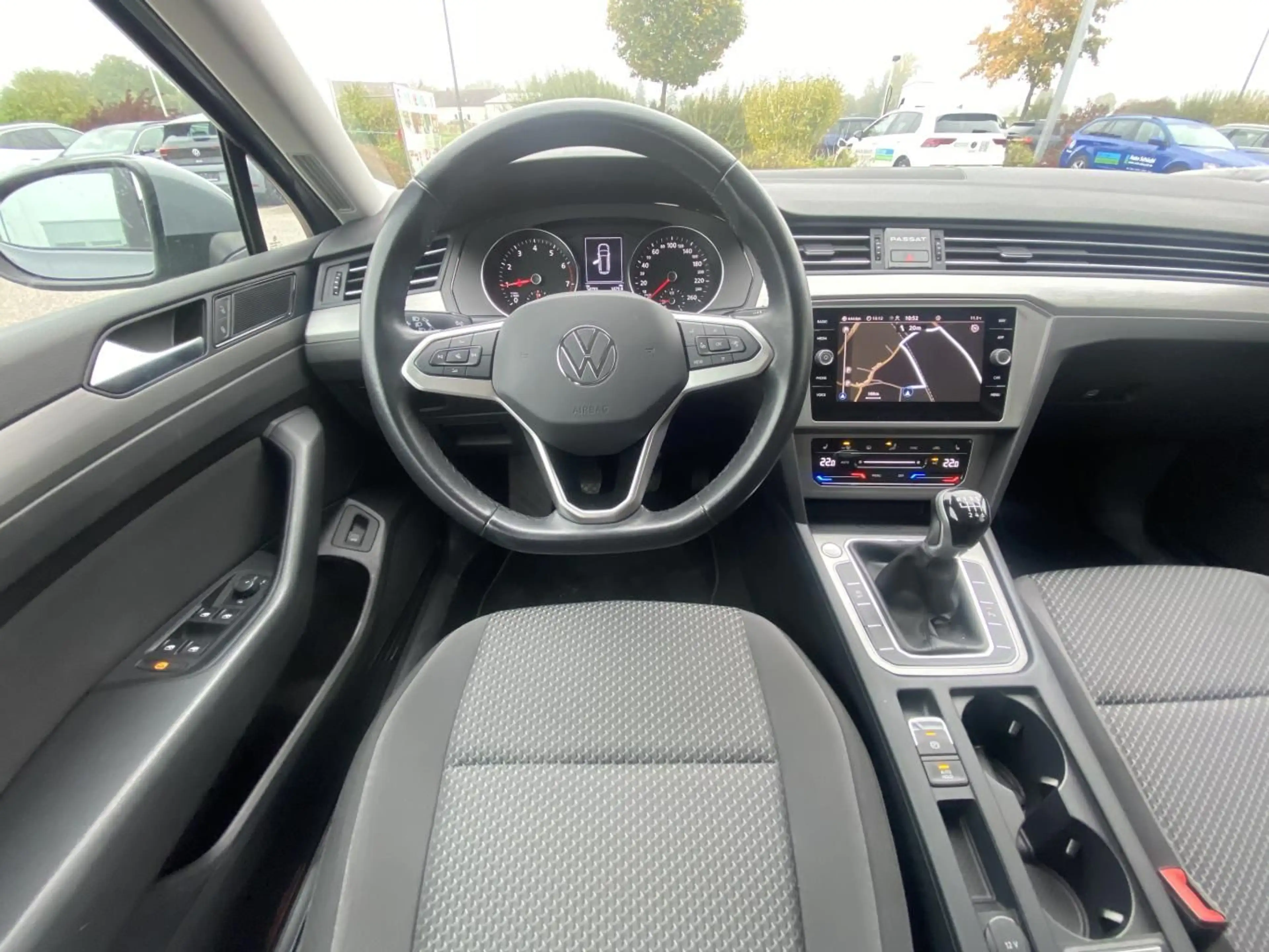 Volkswagen Passat Variant 1.5 TSI BUSINESS-PAKET+APP-CONNEC — photo 12
