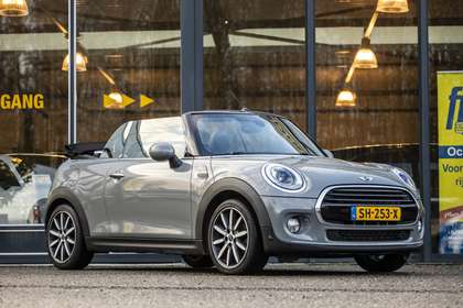 MINI Cooper Cabrio Mini 1.5 Chili Serious Business