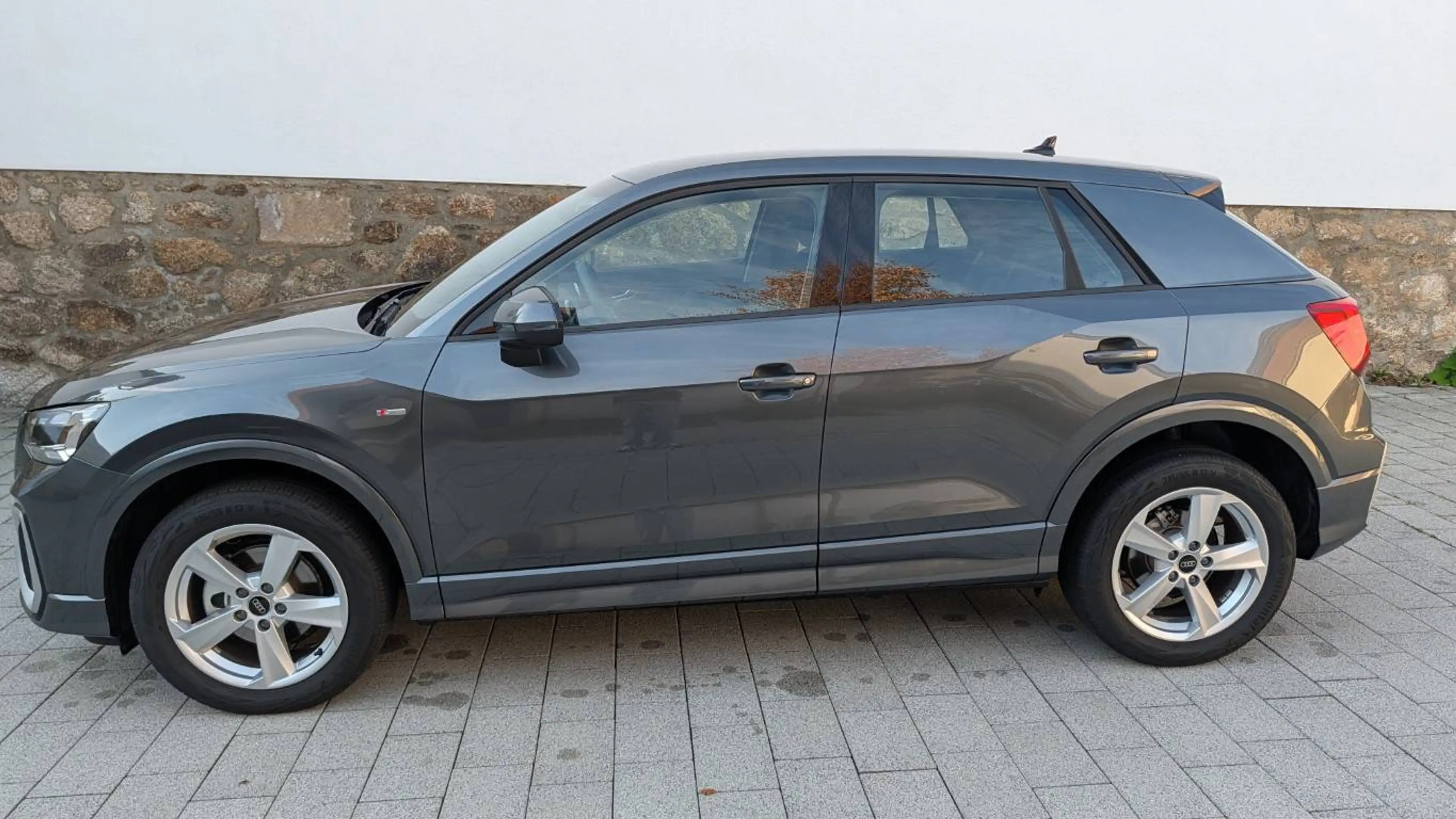 Audi Q2 35 TFSI S line | Side+Lane | Matrix | Keyless | Virtual Cockpit | Adapt. Cruise Control | Rückfahrkamera