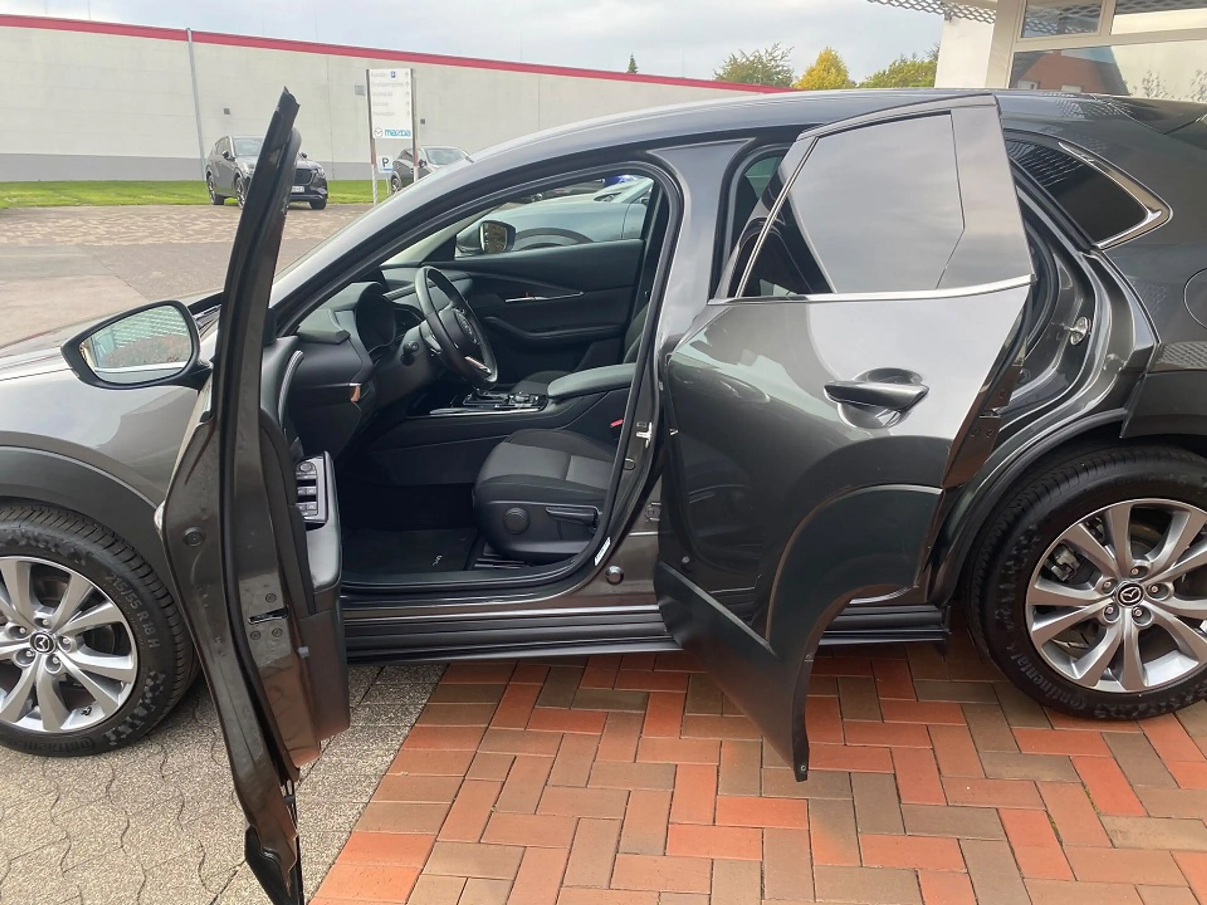 Mazda CX-30 AWD Selection DES-P — photo 10