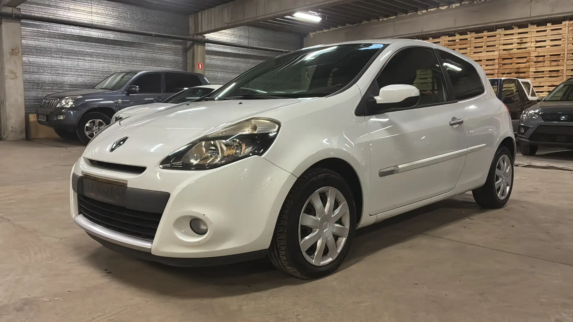 Renault Clio ✅ Clio 1.5 dCi Wit - 1