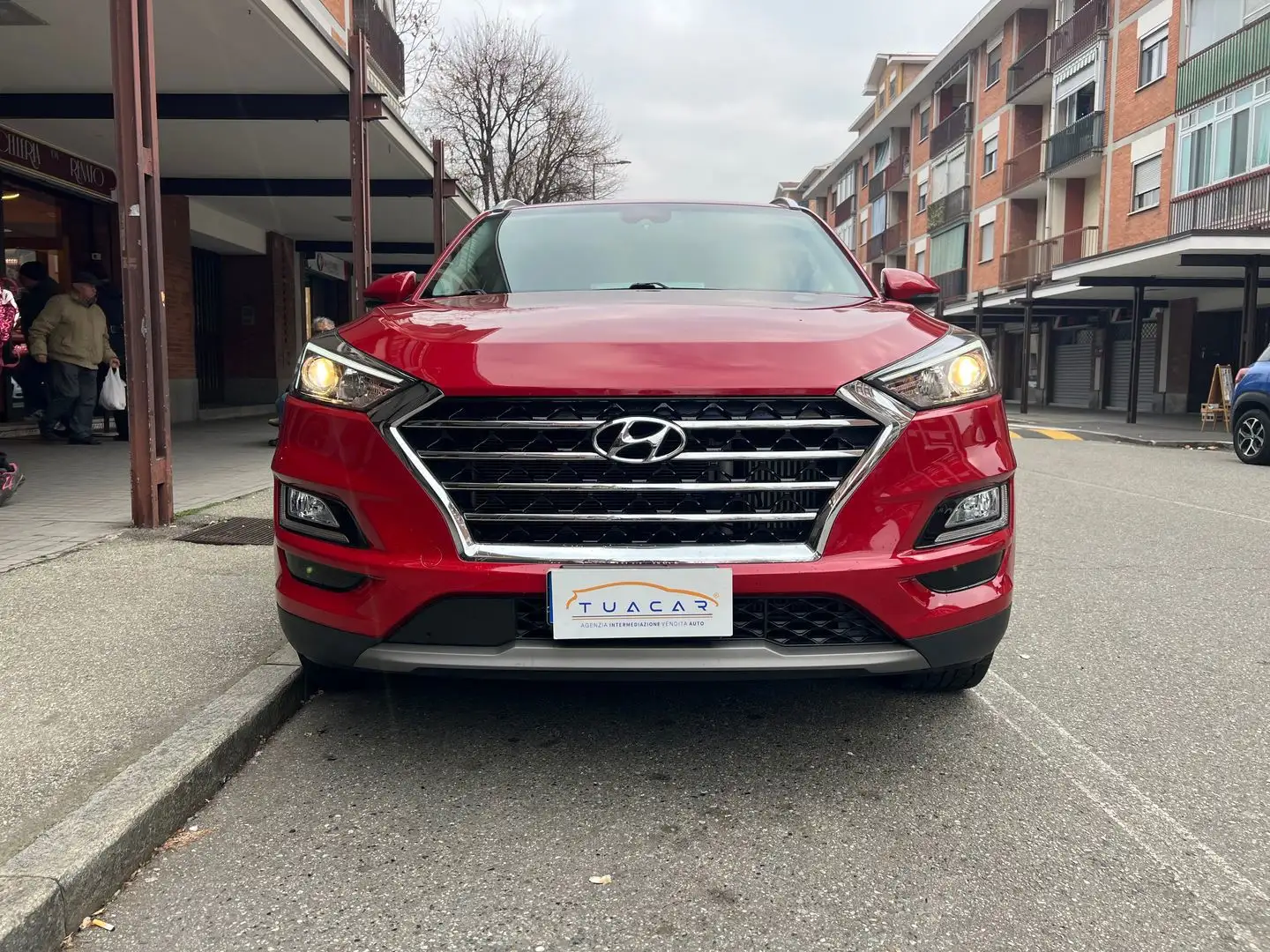 Hyundai TUCSON Xprime 1.6 CRDi Rosso - 2