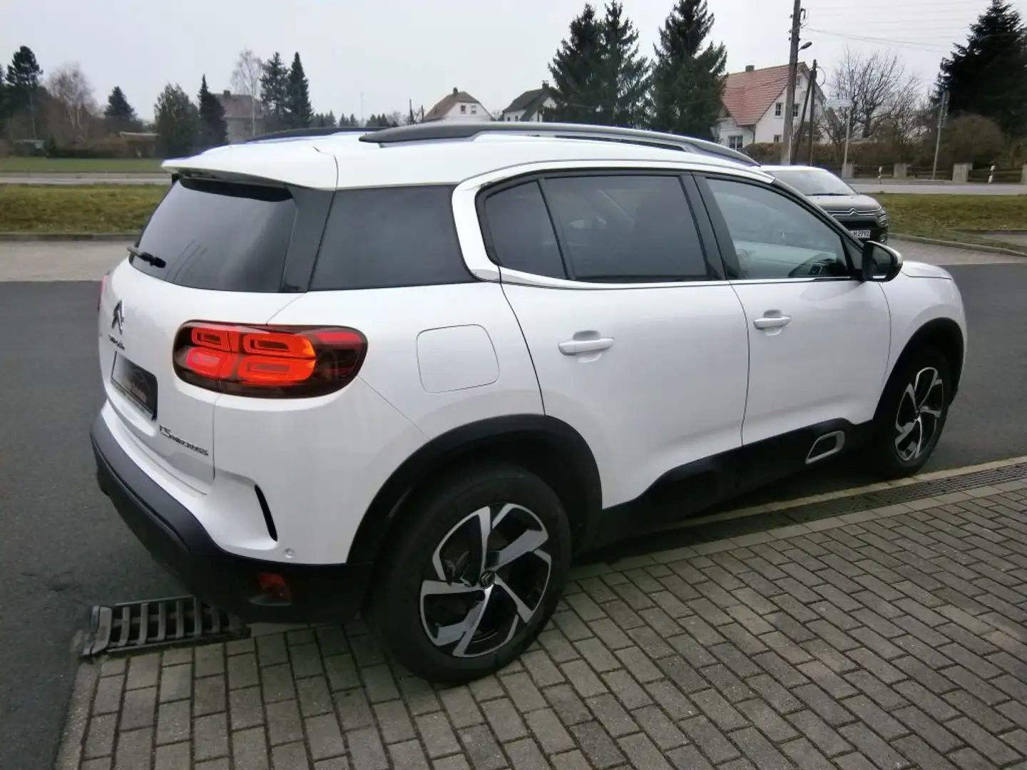 Citroen C5 Aircross Pure Tech 130 S&S FEEL PACK Weiß - 2