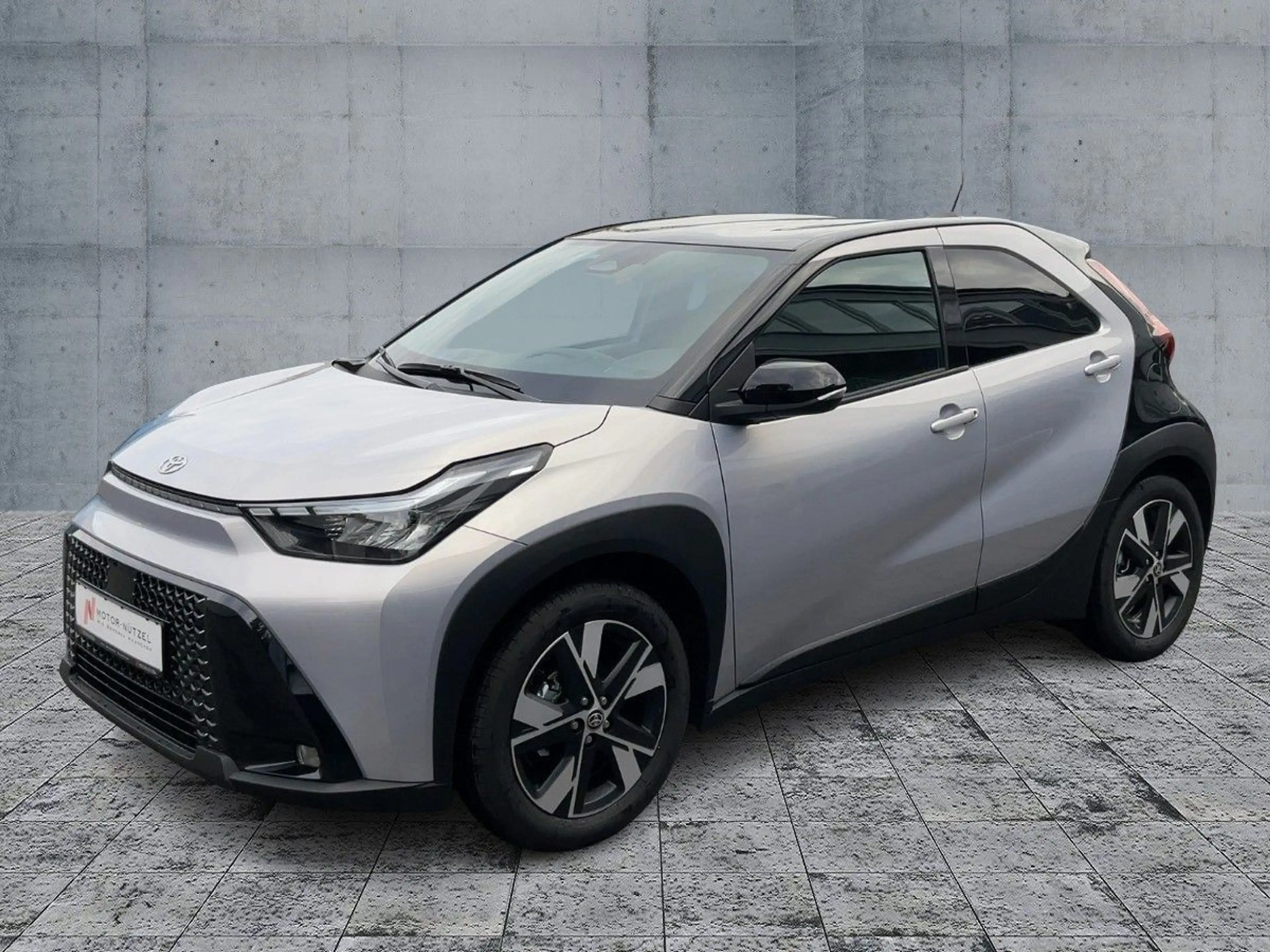Toyota Aygo X Hybrid |Teamplayer|SHZ|GRA|LED|Klima
