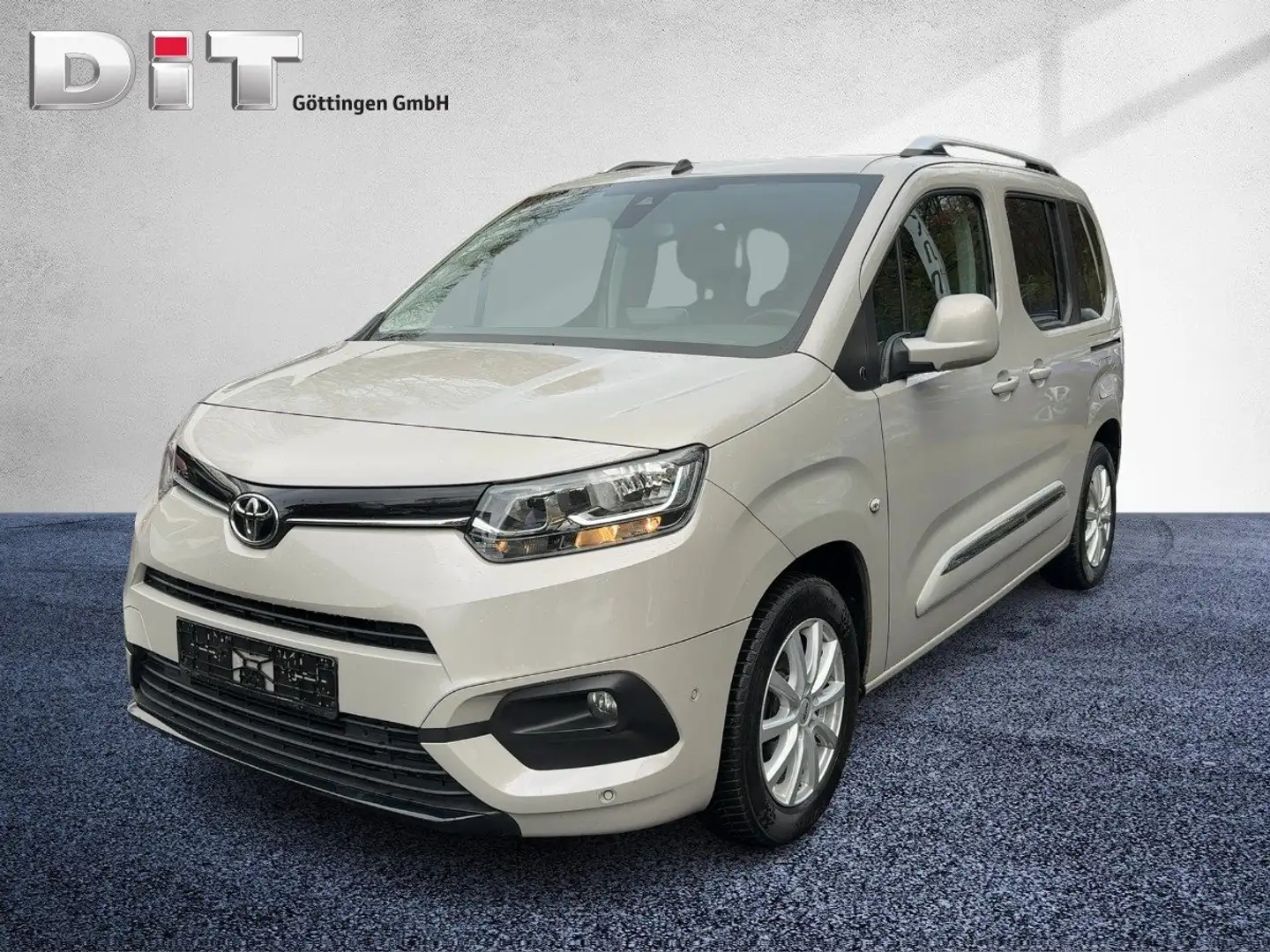 Toyota Proace City Verso 1.2 L1 D Team Deutschland ACC Beige - 1