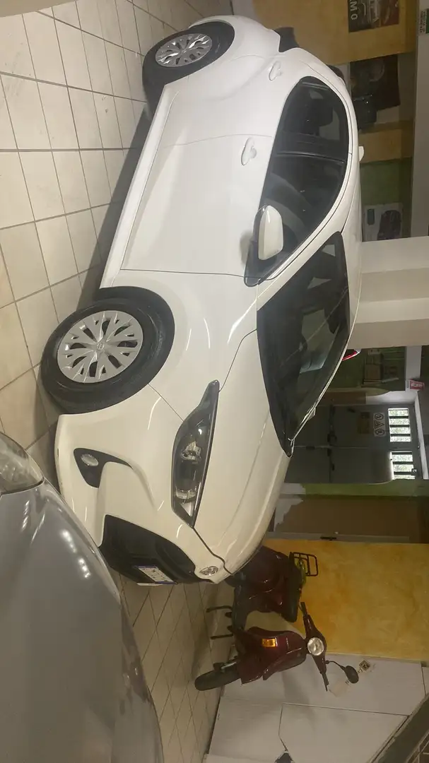 Toyota Yaris Yaris IV 2020 1.0 Business Bianco - 2