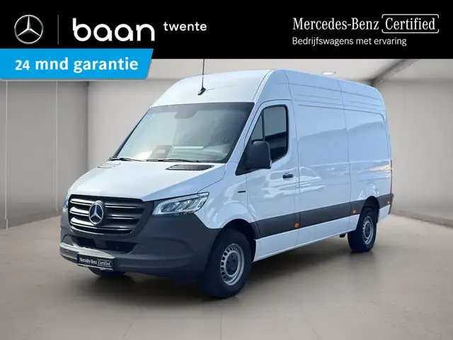 Mercedes-Benz 320 eSprinter L2 Pro 81kWh | LED | Navi