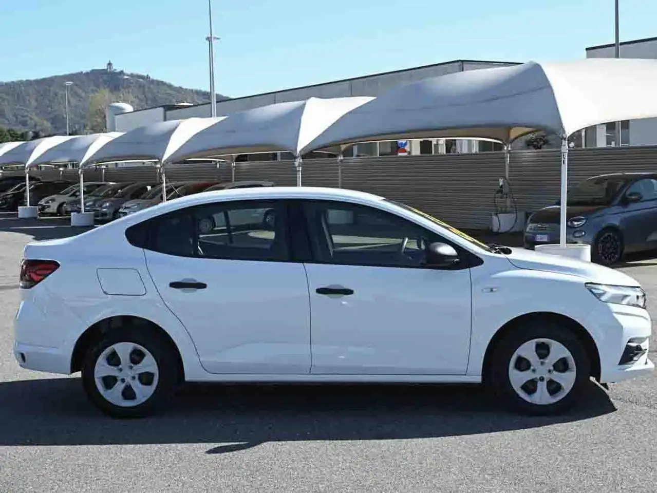 Dacia Logan 1.0 ECO-G COMFORT 100CV 4