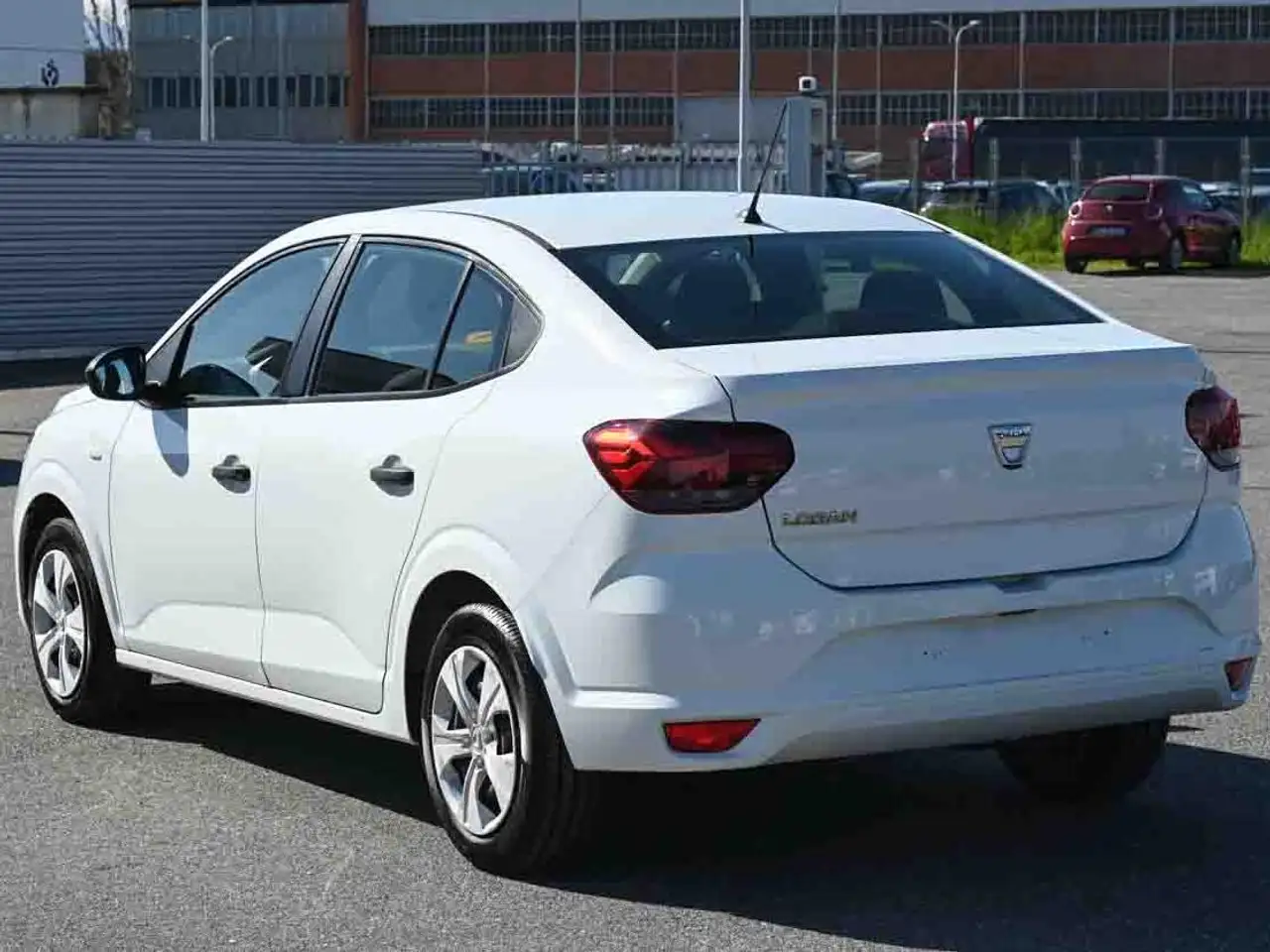 Dacia Logan 1.0 ECO-G COMFORT 100CV 7
