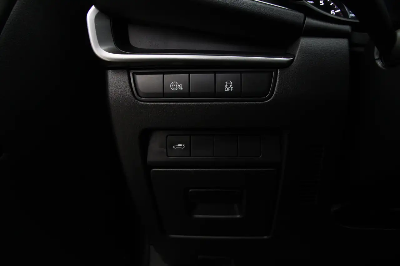 Mazda 3 снимка Mazda 3