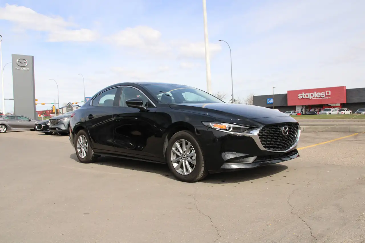Mazda 3 снимка Mazda 3