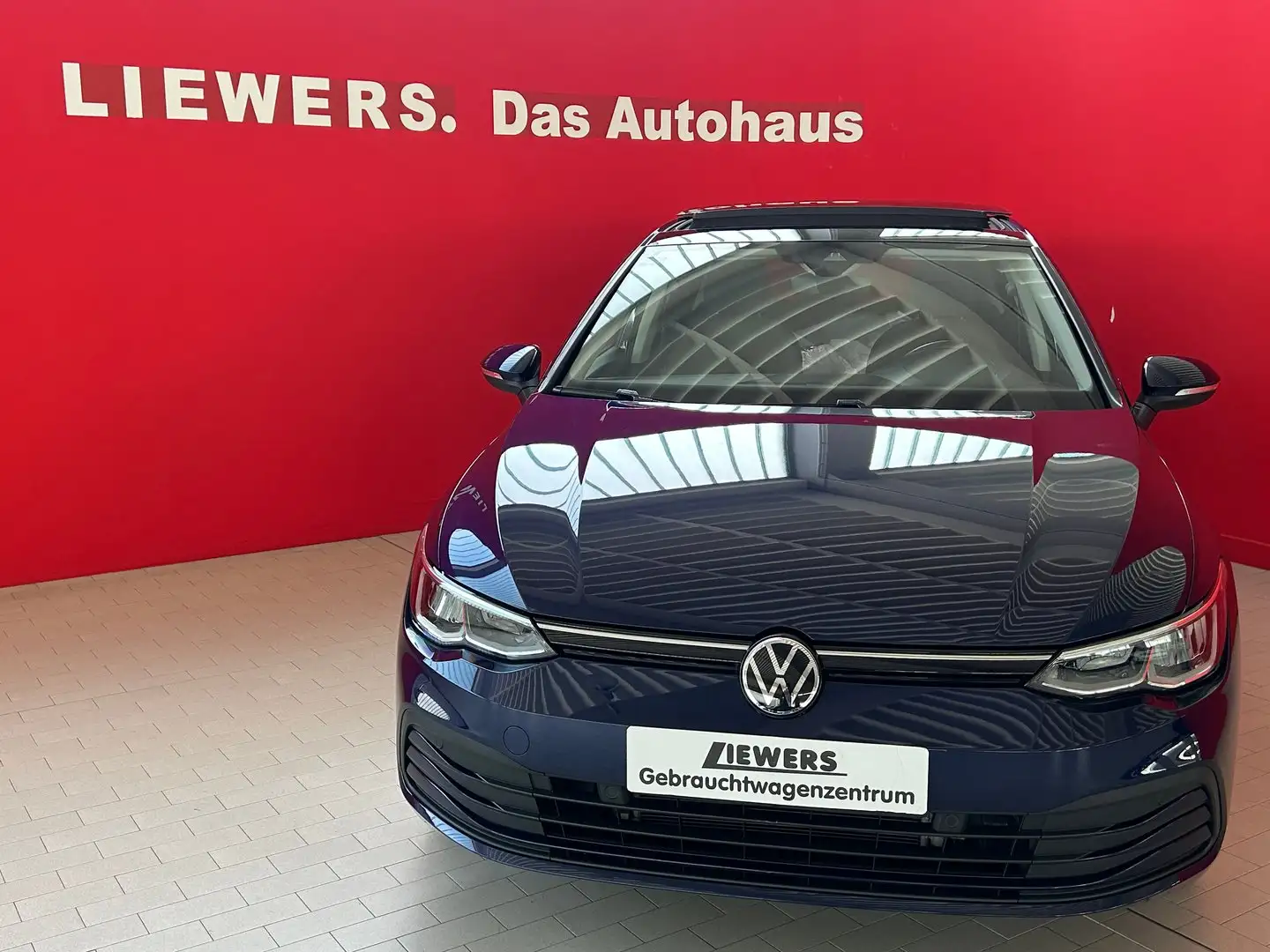 Volkswagen Golf Life TSI Blau - 2