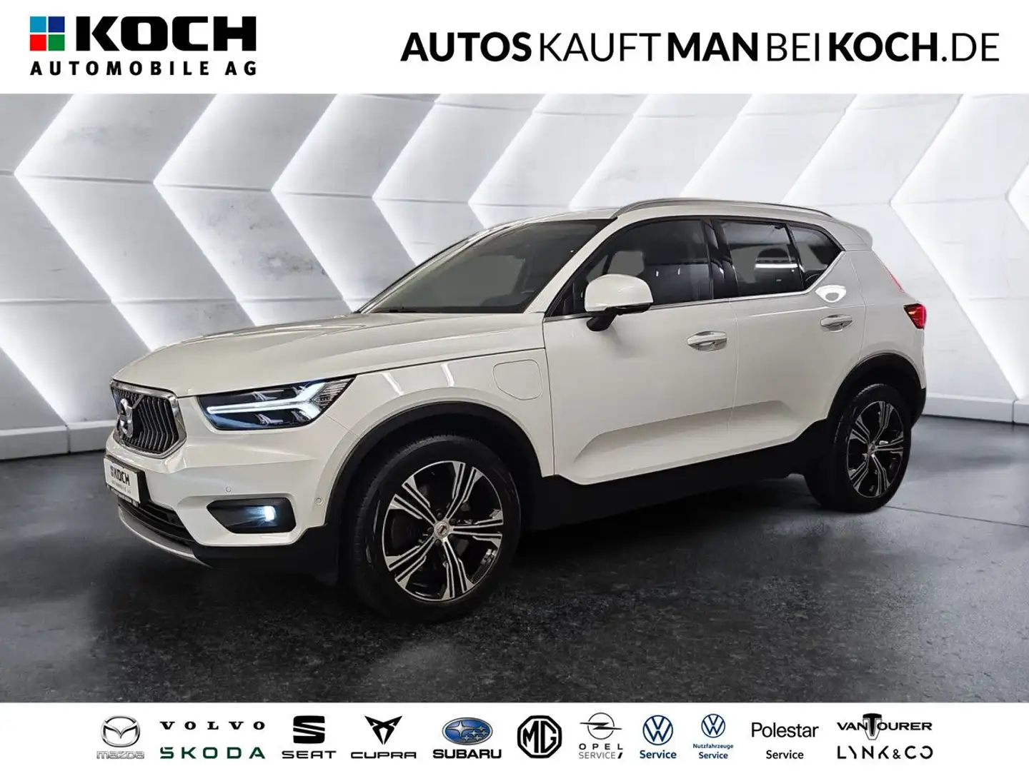 Volvo XC40 T5 Recharge Inscr.ACC BLIS PAN AHK STHz 360 Weiß - 1