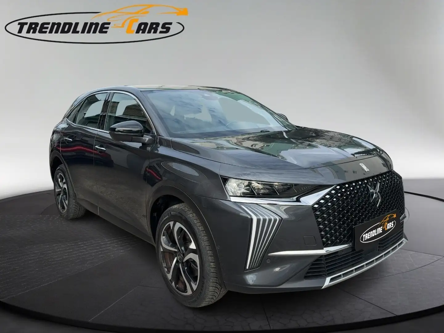 DS Automobiles DS 7 Crossback DS7 BlueHDi 130 Aut. Bastille + Grau - 1