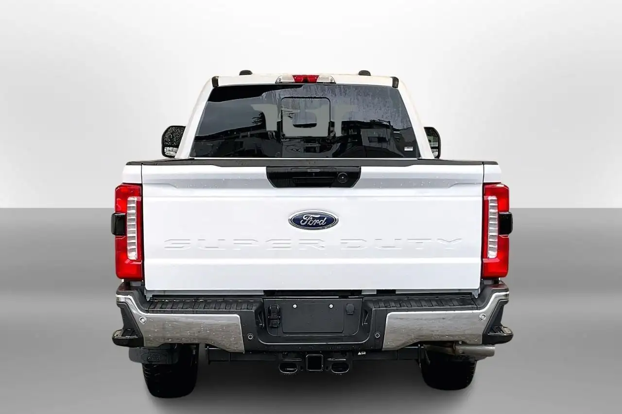 Ford F 350 снимка Ford F 350