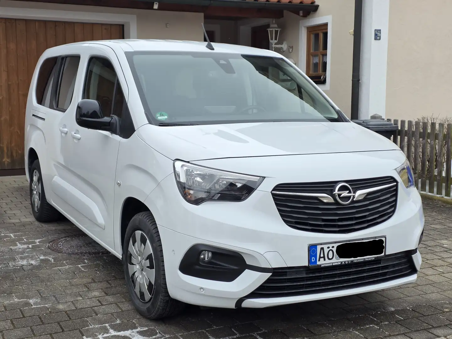 Opel Combo-e Life Combo e-Life XL Ultimate Weiß - 2