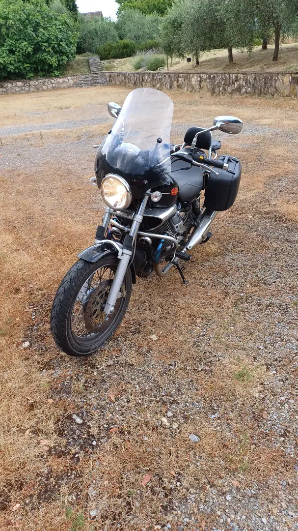 Moto Guzzi Nevada Classic Schwarz - 2